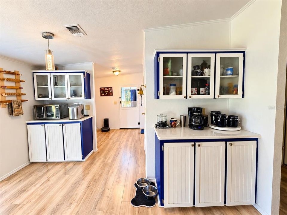 For Sale: $249,900 (3 beds, 2 baths, 1620 Square Feet)