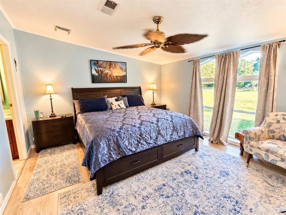 For Sale: $249,900 (3 beds, 2 baths, 1620 Square Feet)