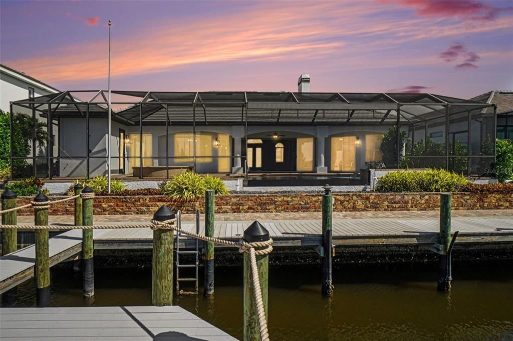 For Sale: $1,150,000 (3 beds, 3 baths, 2551 Square Feet)