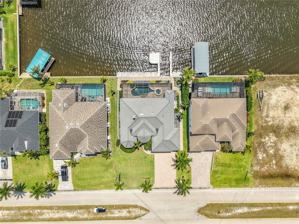 For Sale: $1,150,000 (3 beds, 3 baths, 2551 Square Feet)