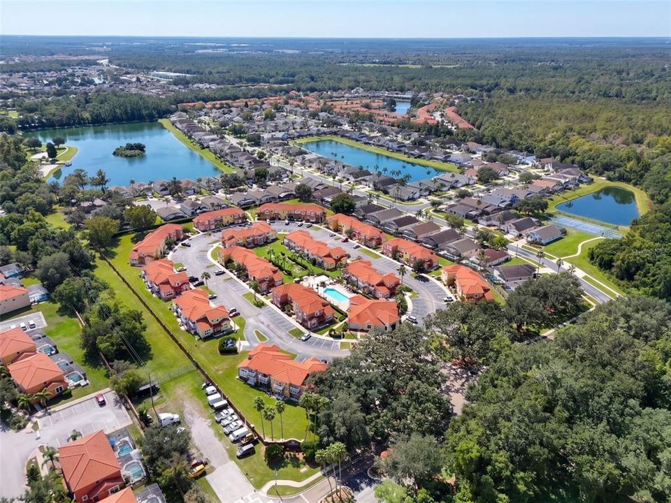 На продажу: $429,900 (4 спален, 2 ванн, 1960 Квадратных фут)