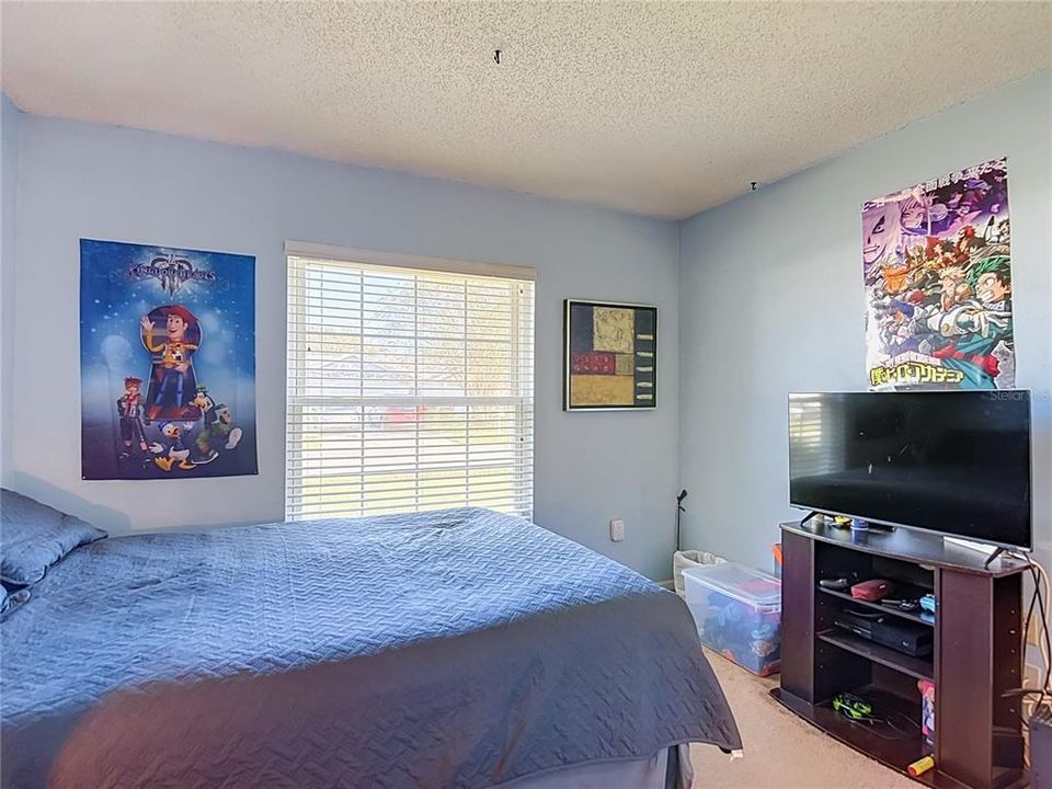 For Sale: $280,000 (3 beds, 2 baths, 1571 Square Feet)