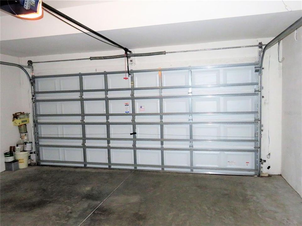 En Renta: $2,250 (4 camas, 2 baños, 2558 Pies cuadrados)
