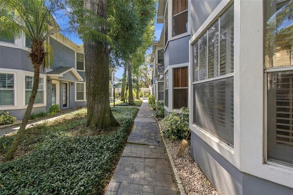 En Venta: $449,000 (2 camas, 2 baños, 1320 Pies cuadrados)