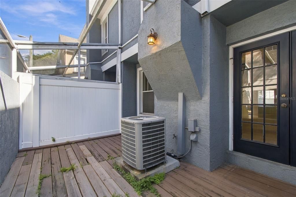 En Venta: $449,000 (2 camas, 2 baños, 1320 Pies cuadrados)