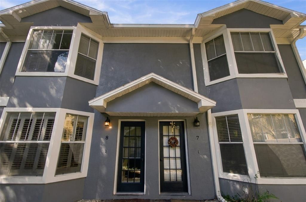 En Venta: $449,000 (2 camas, 2 baños, 1320 Pies cuadrados)