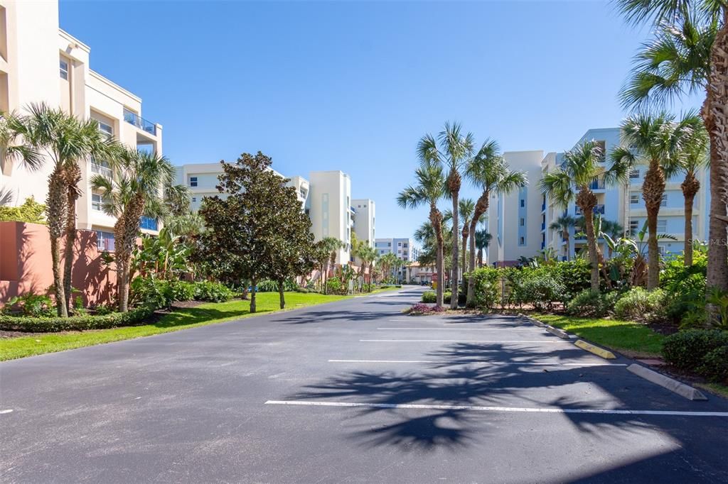 For Sale: $400,000 (2 beds, 2 baths, 1389 Square Feet)
