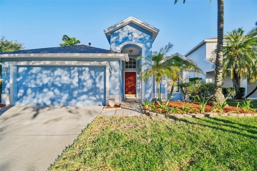 For Rent: $3,100 (4 beds, 2 baths, 1773 Square Feet)