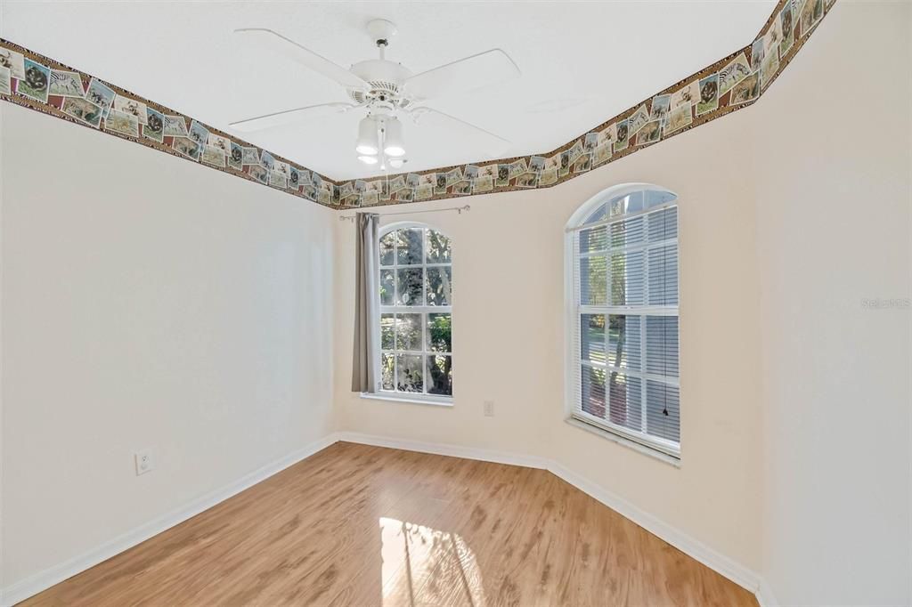For Rent: $3,100 (4 beds, 2 baths, 1773 Square Feet)