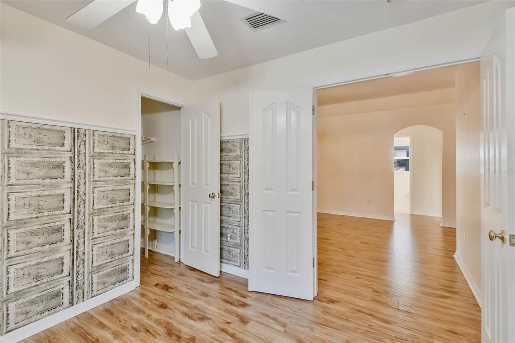 For Rent: $3,100 (4 beds, 2 baths, 1773 Square Feet)