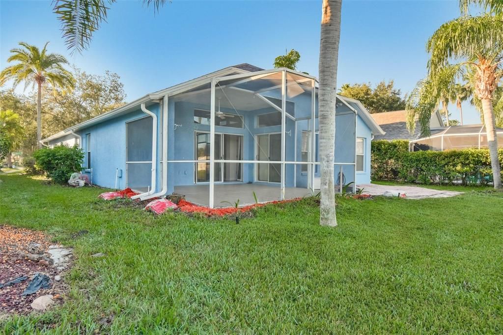 For Rent: $3,100 (4 beds, 2 baths, 1773 Square Feet)