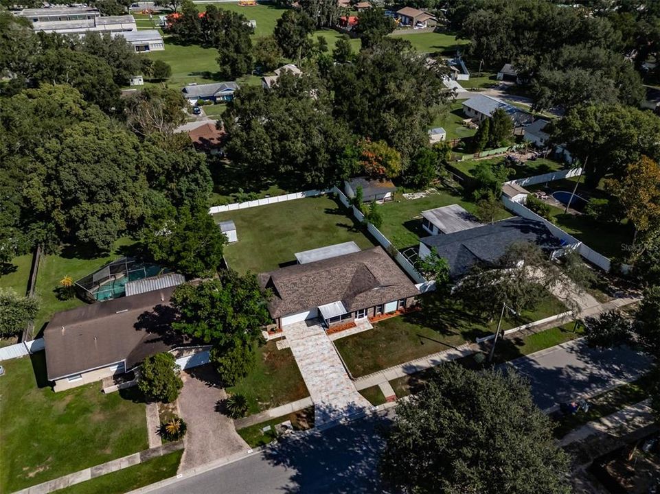На продажу: $365,000 (3 спален, 2 ванн, 1229 Квадратных фут)