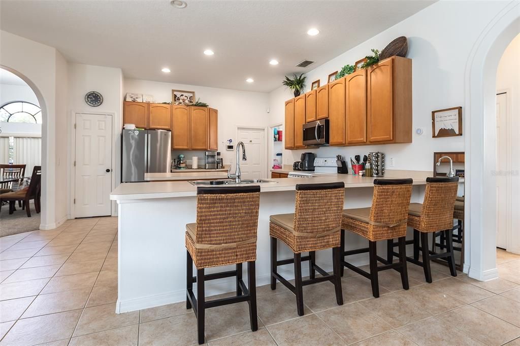 For Sale: $499,500 (5 beds, 3 baths, 2588 Square Feet)