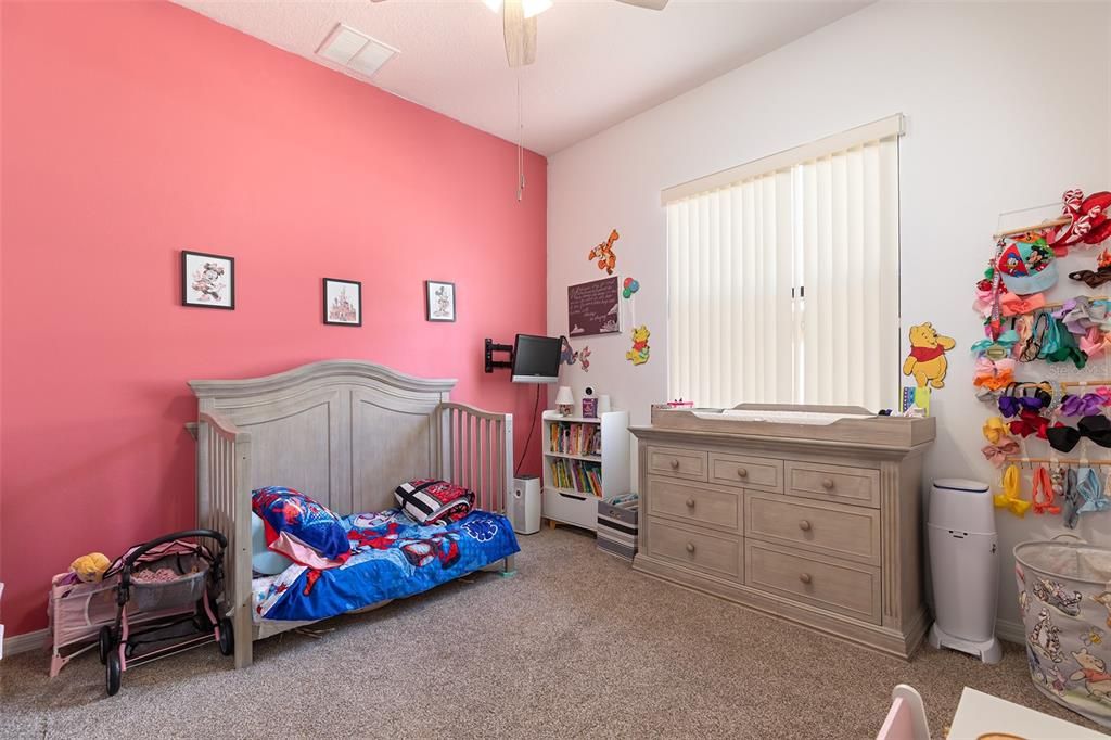 For Sale: $499,500 (5 beds, 3 baths, 2588 Square Feet)