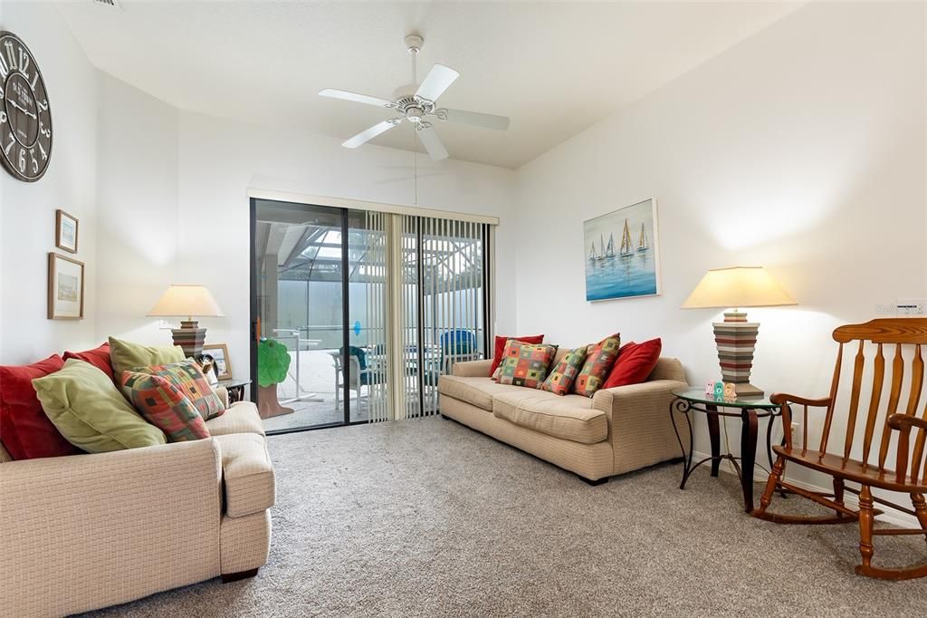 For Sale: $499,500 (5 beds, 3 baths, 2588 Square Feet)