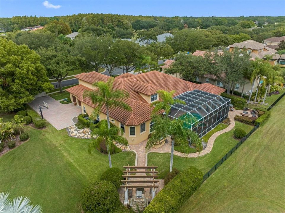 For Sale: $1,299,000 (5 beds, 4 baths, 4570 Square Feet)