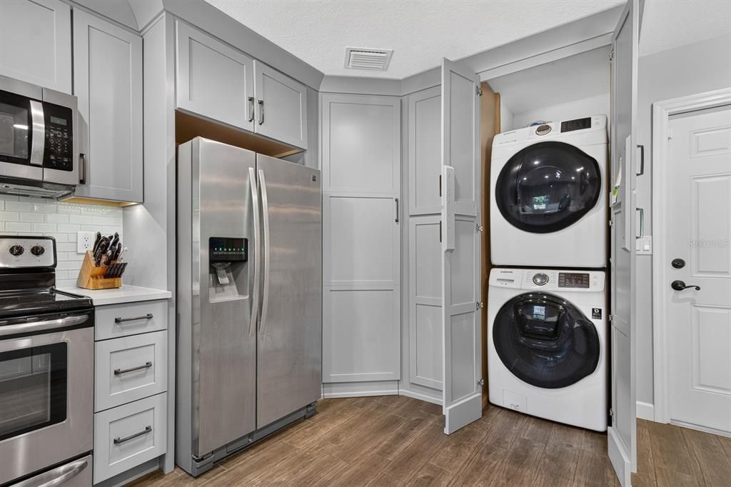 На продажу: $425,000 (3 спален, 2 ванн, 1240 Квадратных фут)