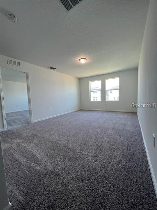 В аренду: $2,750 (5 спален, 3 ванн, 2408 Квадратных фут)