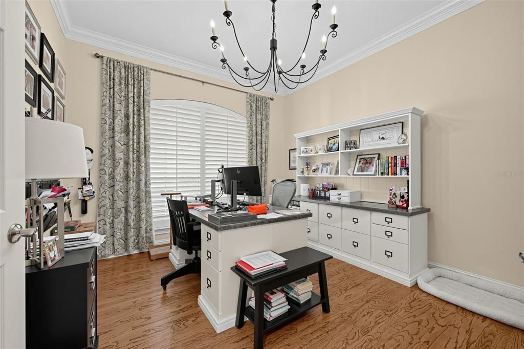 En Venta: $999,000 (4 camas, 3 baños, 3751 Pies cuadrados)
