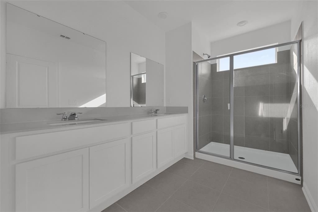 For Rent: $2,500 (3 beds, 2 baths, 1834 Square Feet)