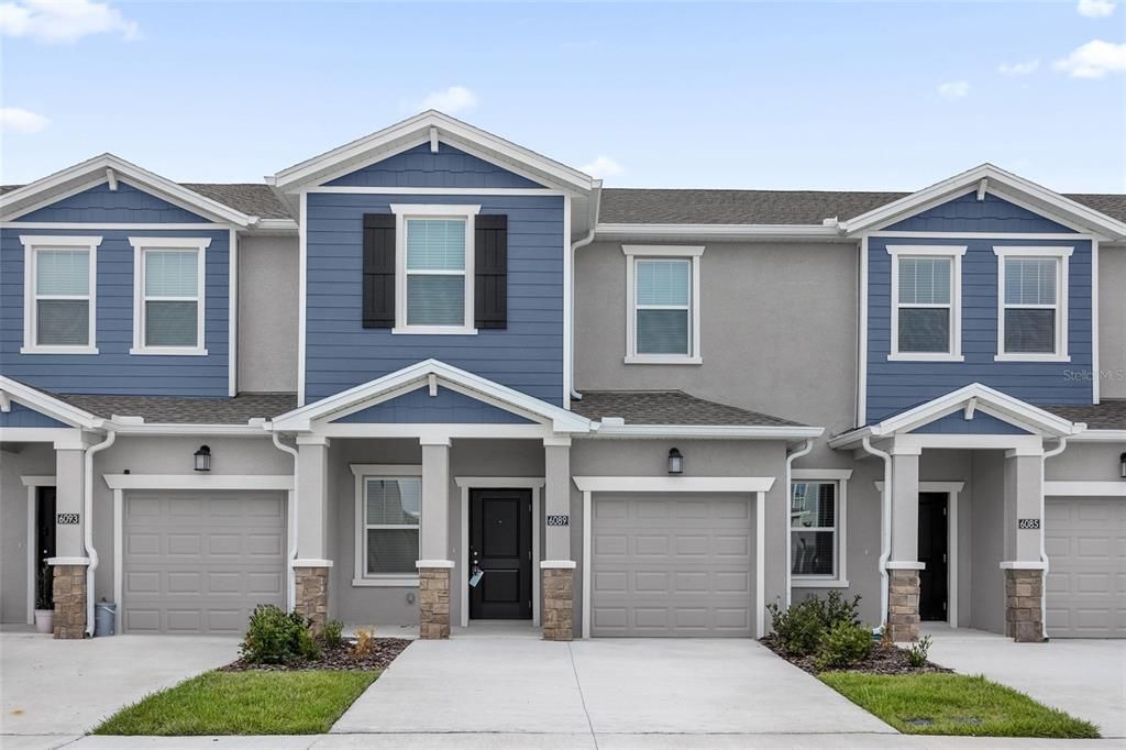 For Rent: $2,500 (3 beds, 2 baths, 1834 Square Feet)