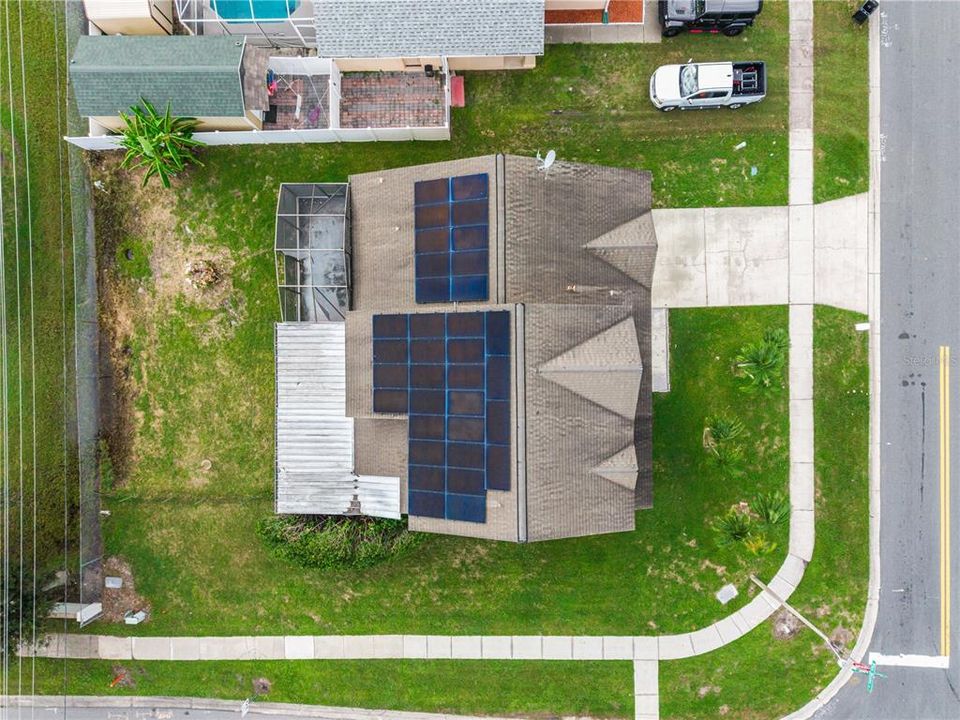 For Sale: $299,900 (4 beds, 2 baths, 2061 Square Feet)