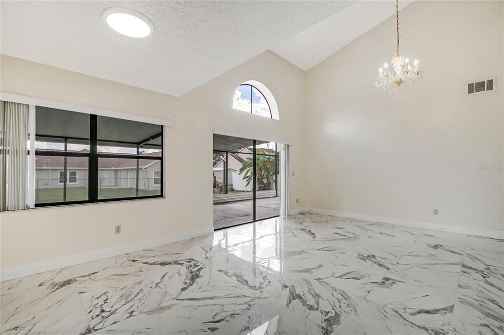 For Sale: $299,900 (4 beds, 2 baths, 2061 Square Feet)