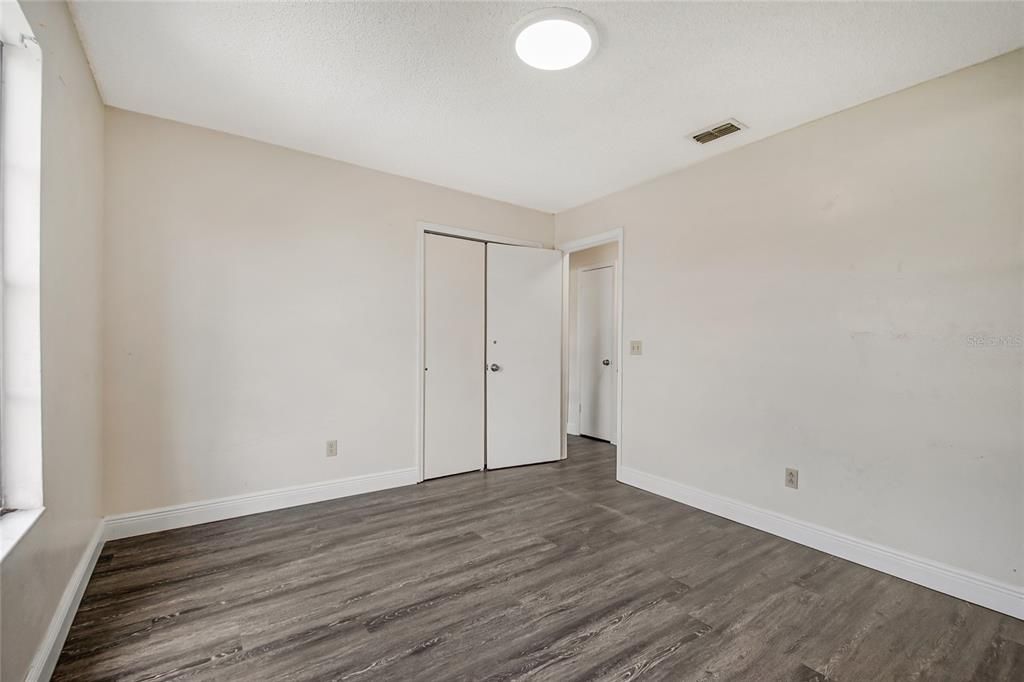 For Sale: $299,900 (4 beds, 2 baths, 2061 Square Feet)