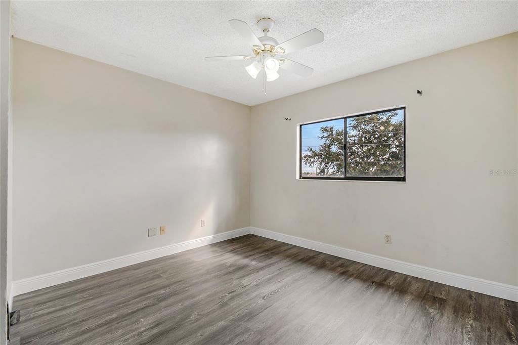 For Sale: $299,900 (4 beds, 2 baths, 2061 Square Feet)
