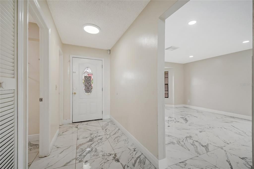 For Sale: $299,900 (4 beds, 2 baths, 2061 Square Feet)