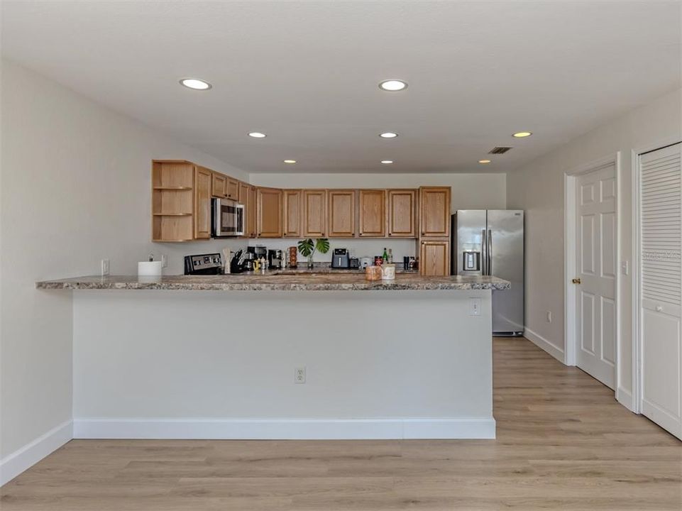 For Sale: $469,900 (4 beds, 0 baths, 3000 Square Feet)