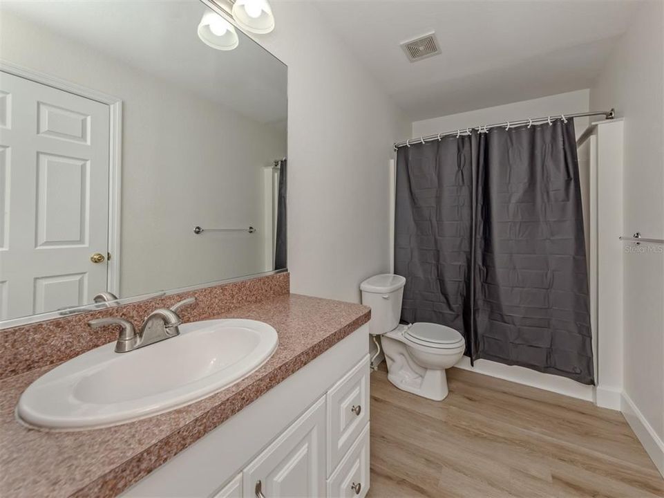 For Sale: $469,900 (4 beds, 0 baths, 3000 Square Feet)