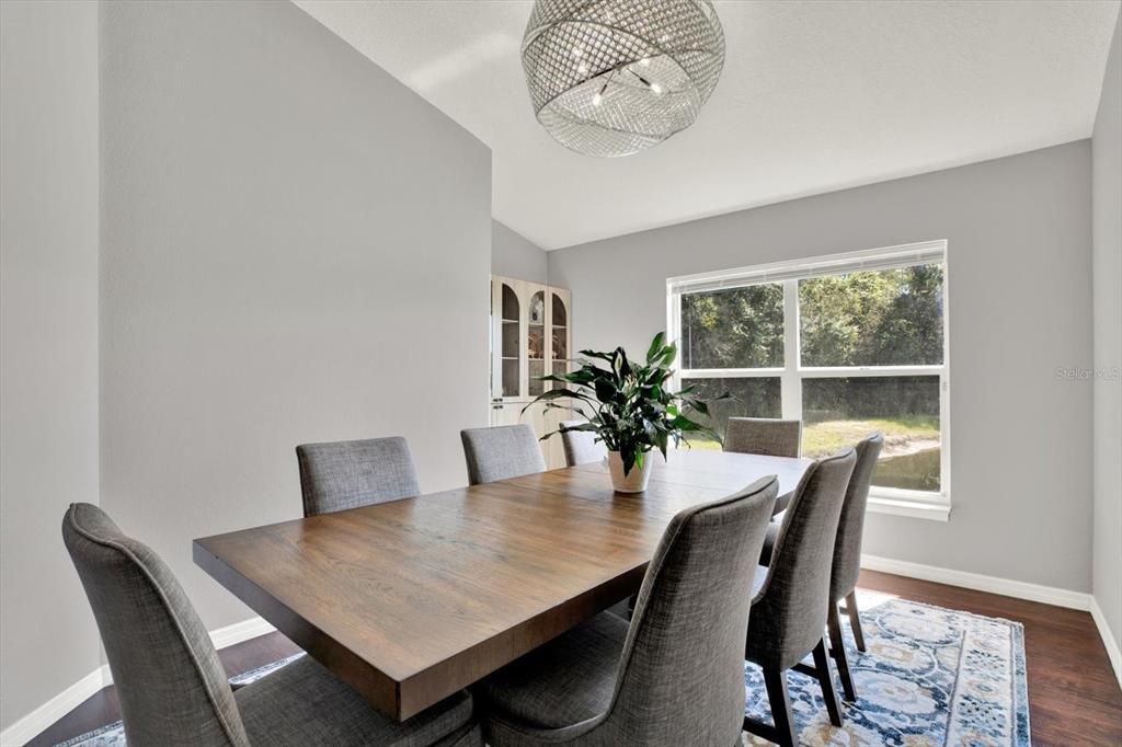 For Sale: $455,000 (4 beds, 3 baths, 1850 Square Feet)