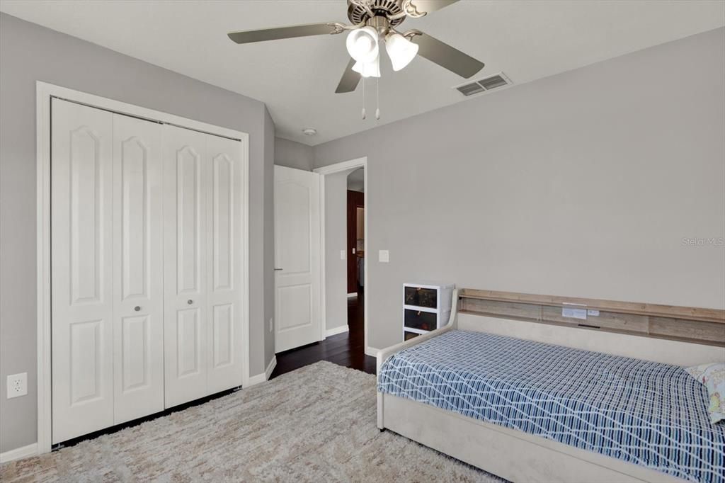 For Sale: $455,000 (4 beds, 3 baths, 1850 Square Feet)