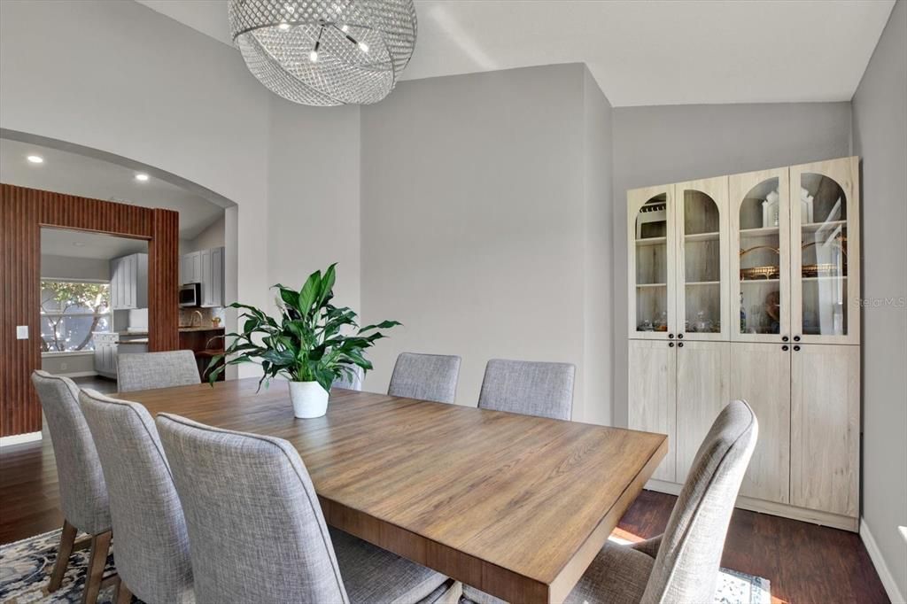 For Sale: $455,000 (4 beds, 3 baths, 1850 Square Feet)