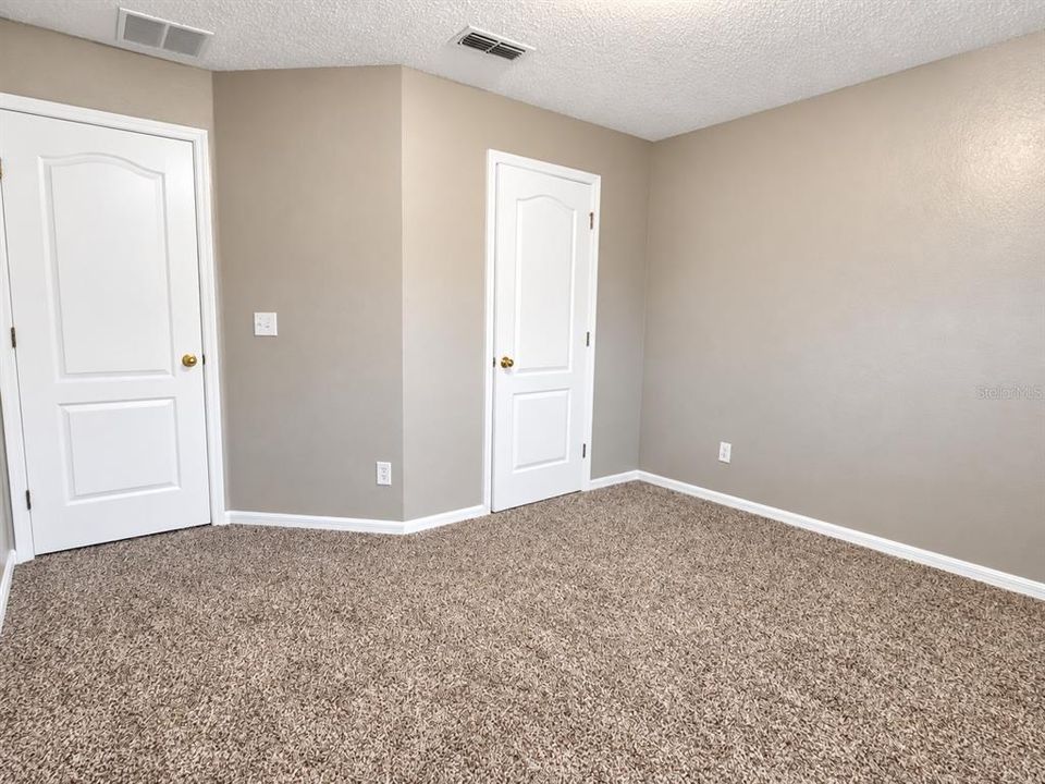 For Rent: $2,295 (4 beds, 2 baths, 1780 Square Feet)