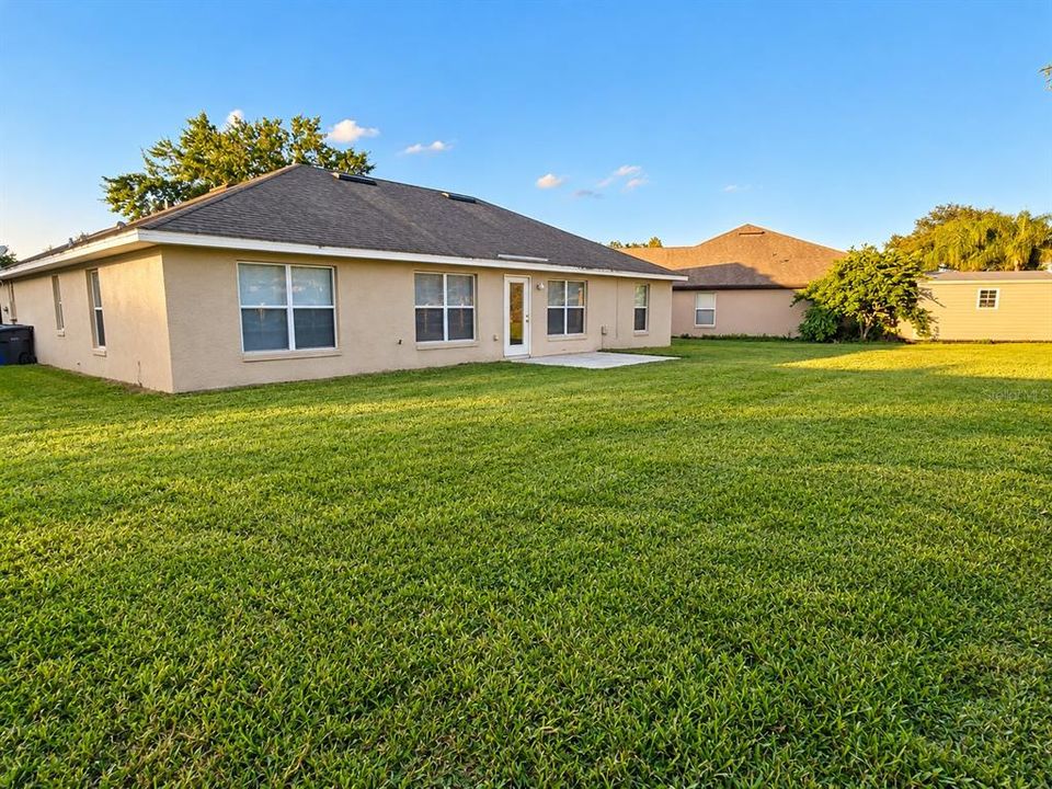 For Rent: $2,295 (4 beds, 2 baths, 1780 Square Feet)