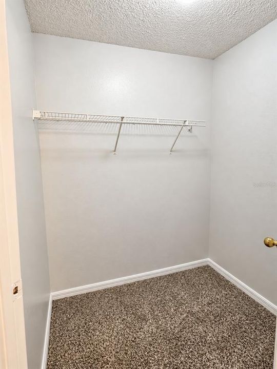 For Rent: $2,295 (4 beds, 2 baths, 1780 Square Feet)