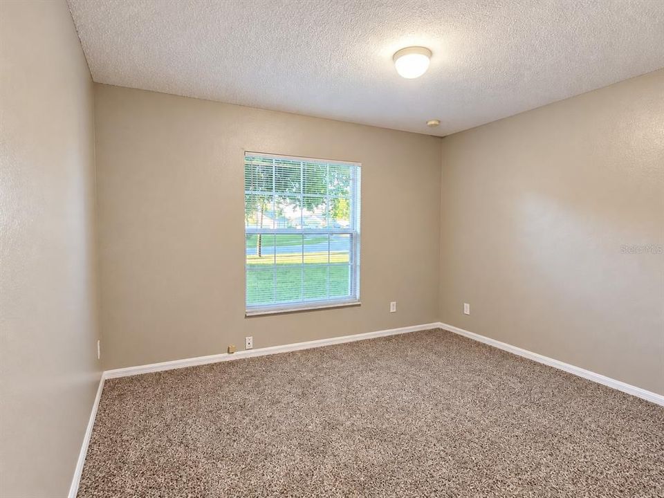 For Rent: $2,295 (4 beds, 2 baths, 1780 Square Feet)