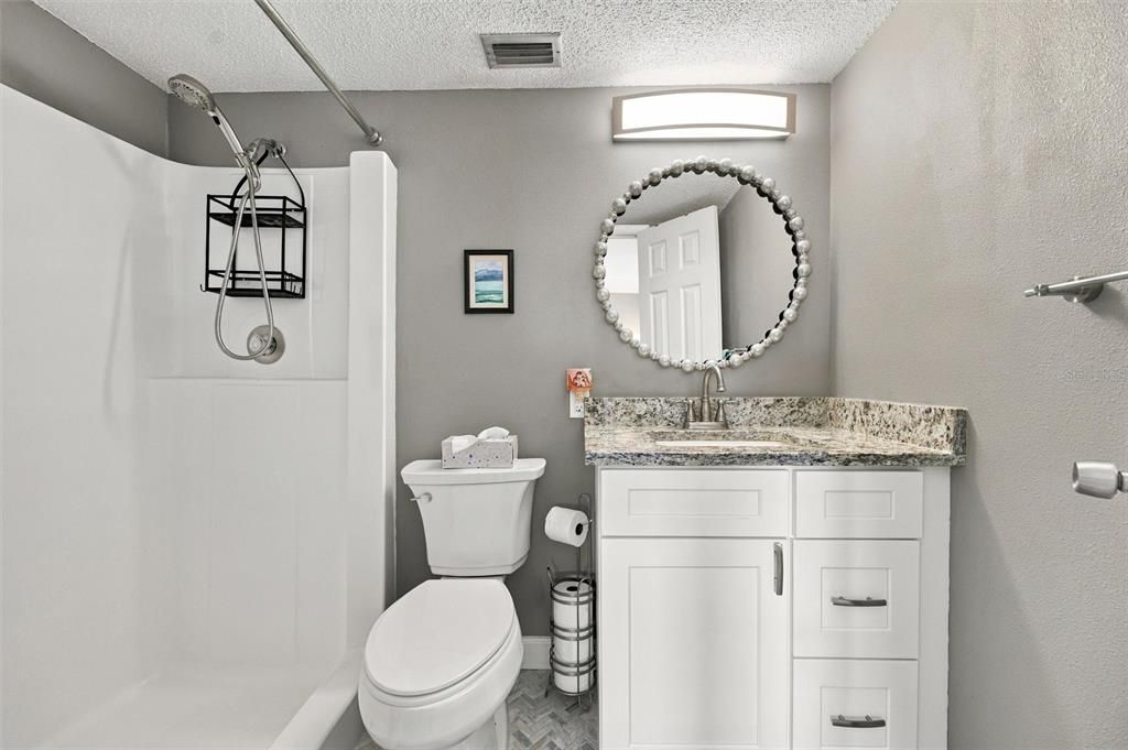 For Sale: $450,000 (2 beds, 2 baths, 1200 Square Feet)