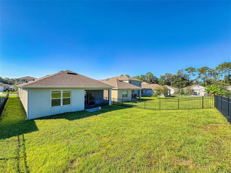 For Sale: $329,990 (3 beds, 2 baths, 1651 Square Feet)