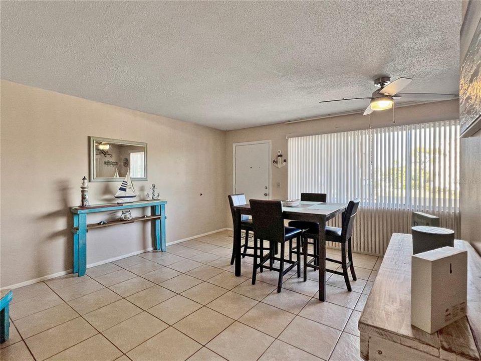 En Venta: $114,900 (1 camas, 1 baños, 750 Pies cuadrados)