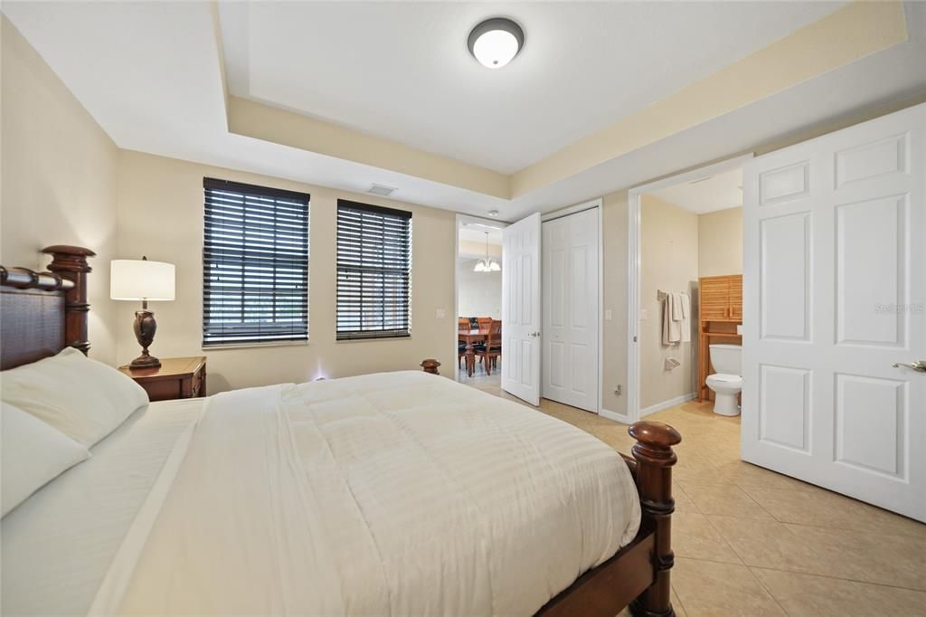 For Rent: $1,750 (3 beds, 2 baths, 1421 Square Feet)