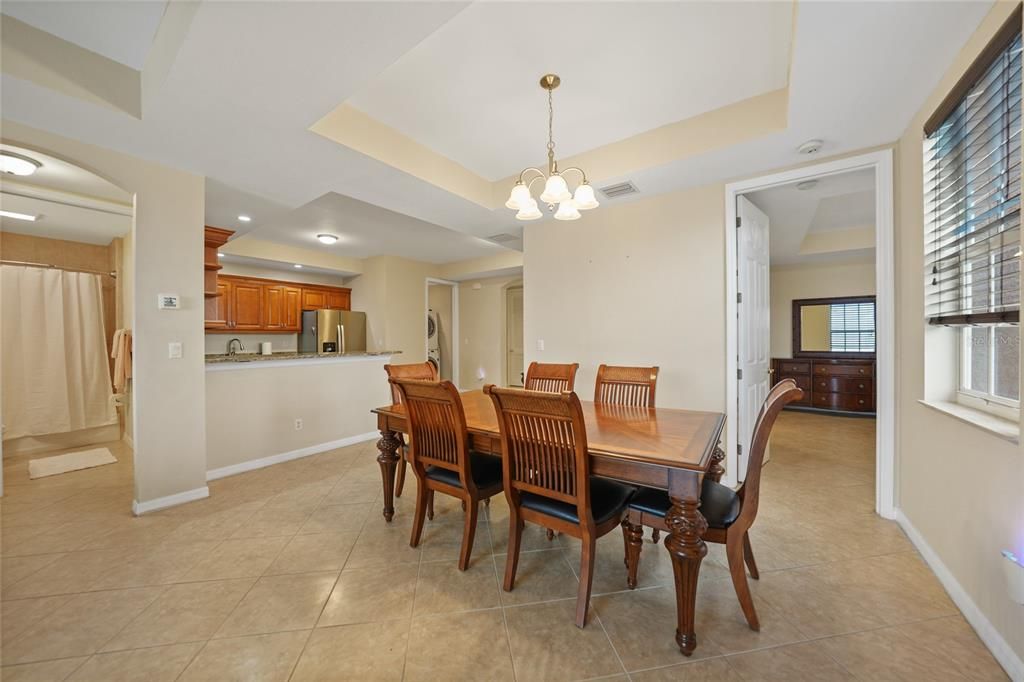 For Rent: $1,750 (3 beds, 2 baths, 1421 Square Feet)