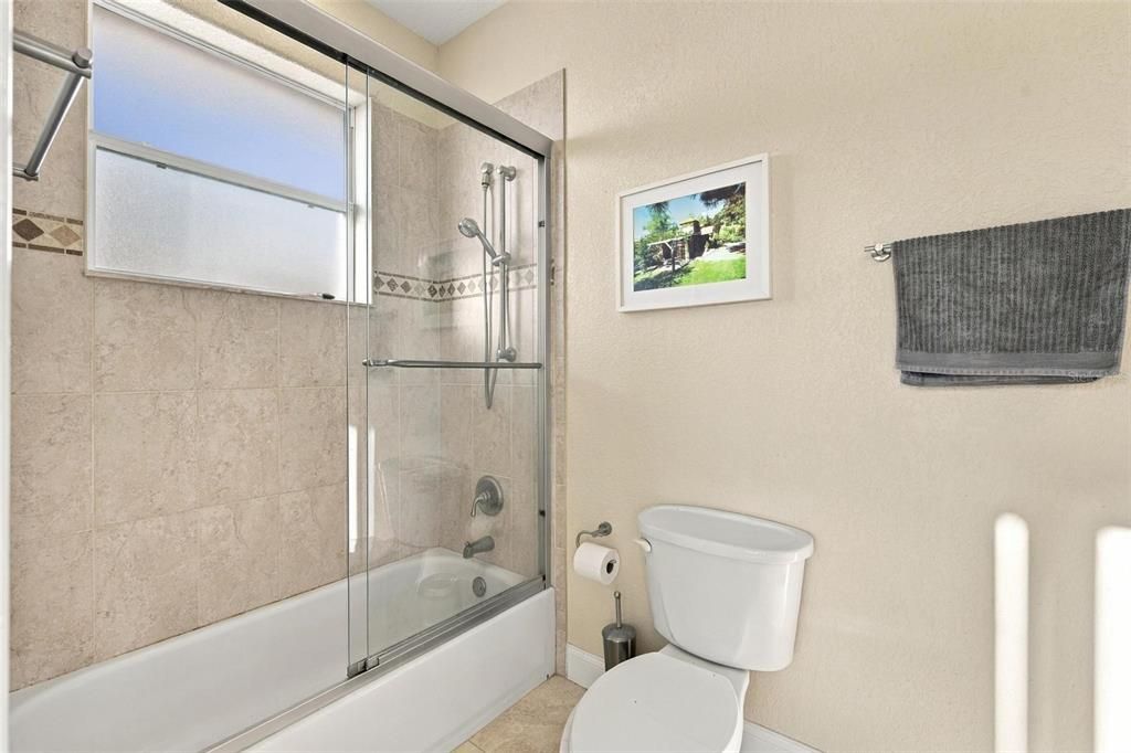 En Venta: $980,000 (4 camas, 4 baños, 2795 Pies cuadrados)