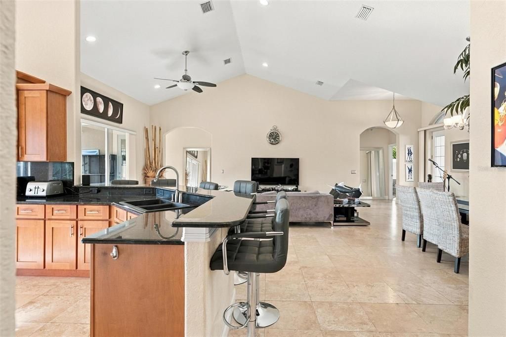 En Venta: $980,000 (4 camas, 4 baños, 2795 Pies cuadrados)
