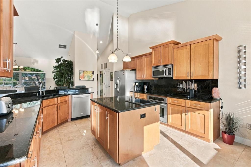 En Venta: $980,000 (4 camas, 4 baños, 2795 Pies cuadrados)