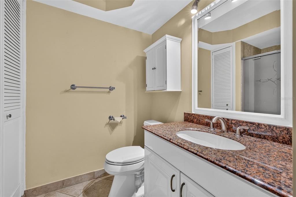 For Sale: $599,999 (2 beds, 2 baths, 1260 Square Feet)