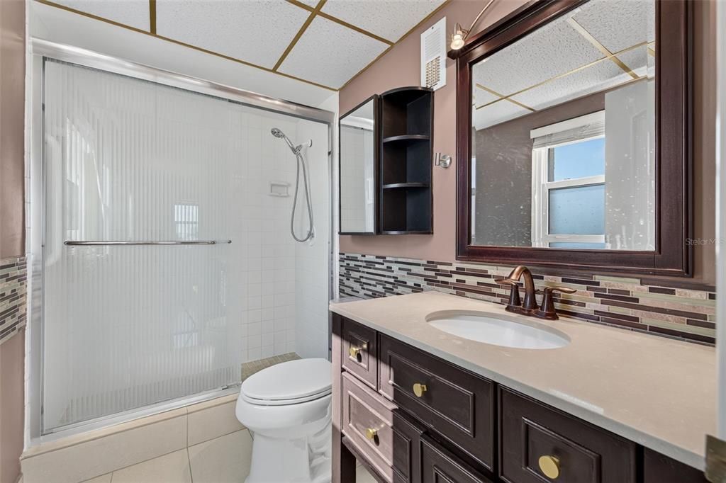 For Sale: $599,999 (2 beds, 2 baths, 1260 Square Feet)