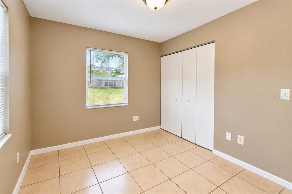 For Rent: $1,450 (2 beds, 1 baths, 1000 Square Feet)